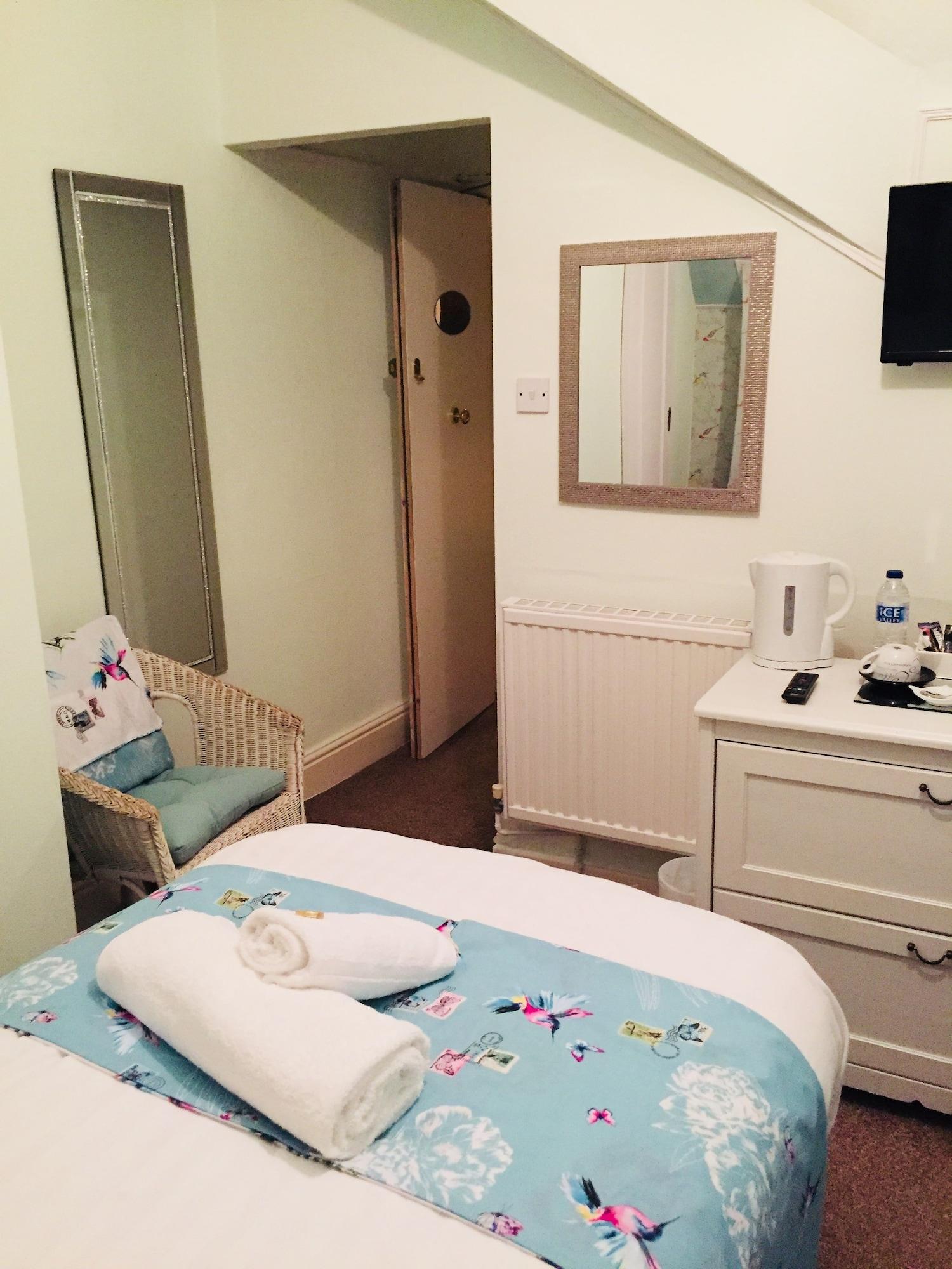 The Heidi Bed & Breakfast Southport Buitenkant foto